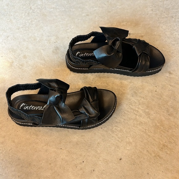 L’intervalle leather sandals - Picture 2 of 4